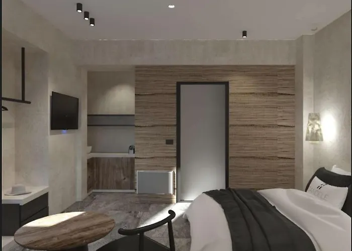 Anemos Fira (Santorini)